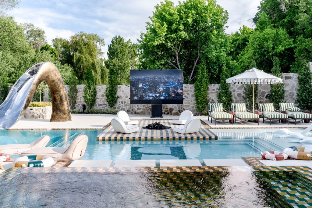 RobisonModernElm-298-robisons-image-from-their-site-1024x682 RobisonModernElm-298-robisons-image-from-their-site-1024x682