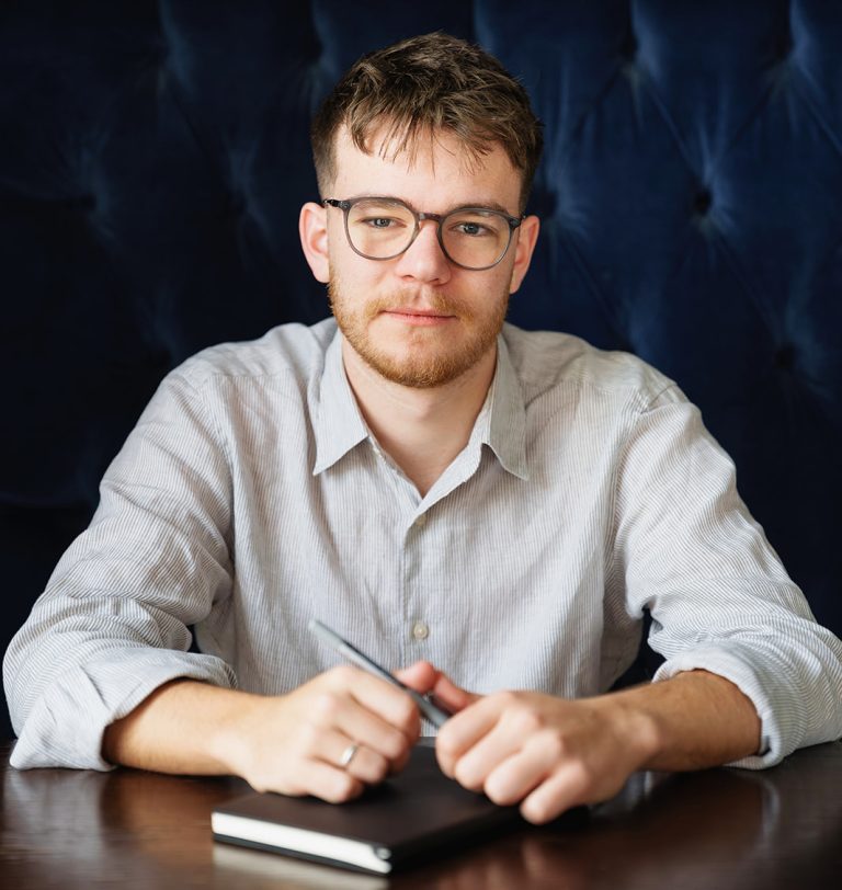 Ali-1-e1770300660614-768x812 Ali-1-e1770300660614-768x812