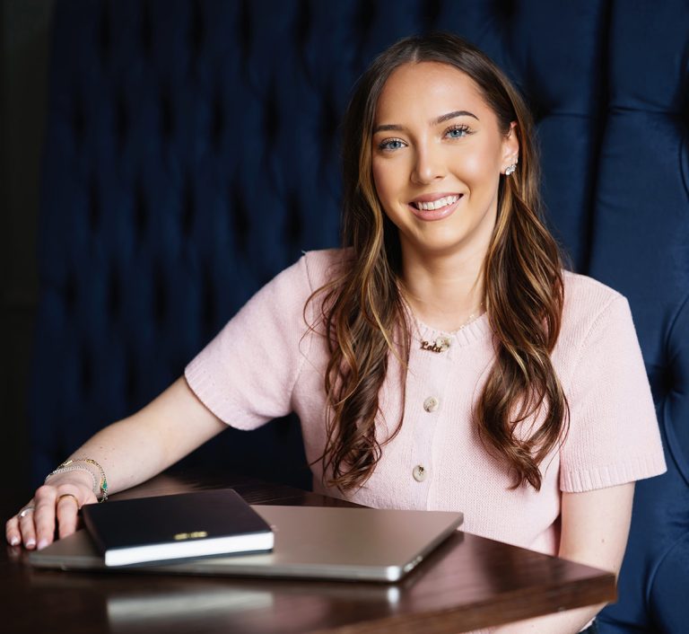 lola-1-e1770301988845-768x706 lola-1-e1770301988845-768x706